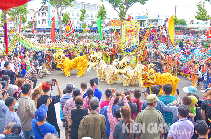 Nhiều hoạt động đặc sắc tại lễ hội Nguyễn Trung Trực